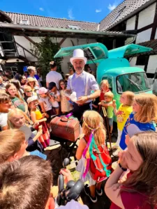 Kindergeburtstags-Tipp: Zauberer Pascal Thomas 3 Zauberer Pascal Thomas